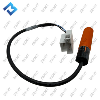 892947 Wyłącznik bliskiego zasięgu/sensor indukcyjny Części zamienne układu elektrycznego