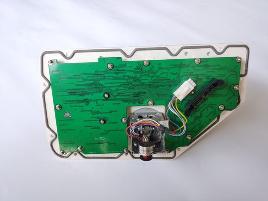 Panel sterujący dla głównej konsoli sterującej