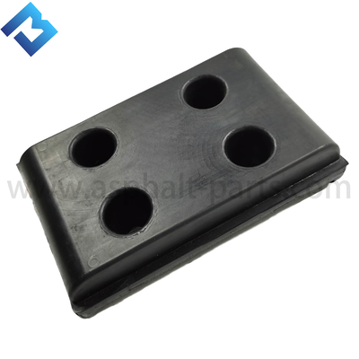S800 2484384 Nakładki gąsienic do nawierzchni gumowych Nakładki gumowe o długości 180 mm