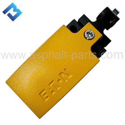 RM80698046 Wyłącznik krańcowy zgarniacza do walcarki asfaltowej ABG Micro Switch ABG6820 ABG7820 ABG7620
